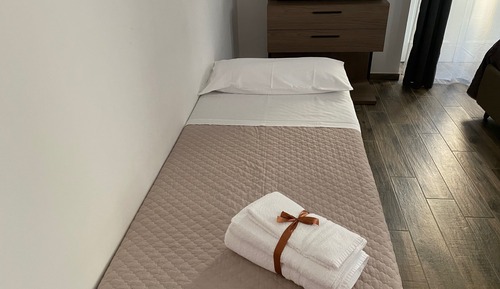 Deluxe Triple Room, Ensuite