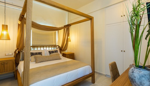 Superior Room with Side Sea View