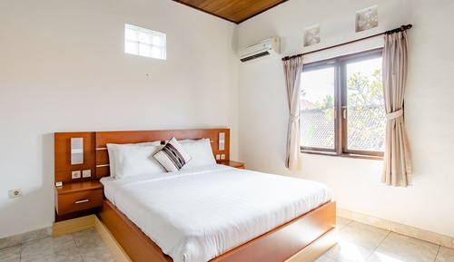 Room, 1 Bedroom, Non Smoking, Pool View