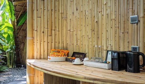 Hut Villa