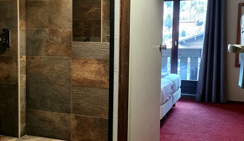 Double Room PMR Brevent side