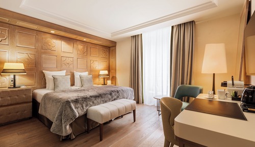 Classic Double Room