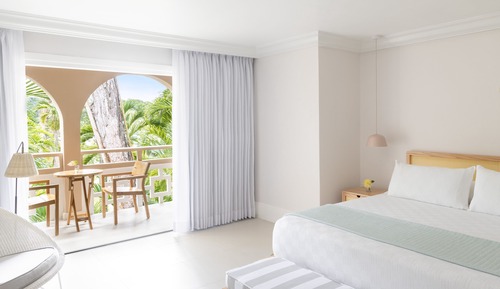 Deluxe Garden Suite