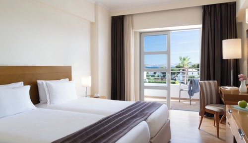 Standard Twin Room Sea View