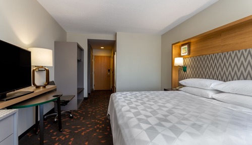 Standard Room, 1 King Bed