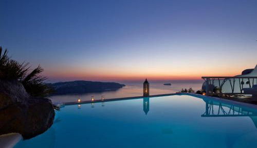 Private Pool Suite - Indoor Jacuzzi & Sunset View
