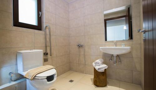 Double or Twin Room - Disability Access