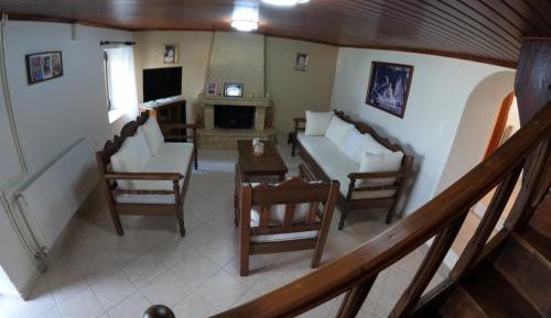 Three-Bedroom Vacation Home 