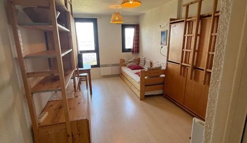 Apartment (3 Adults)