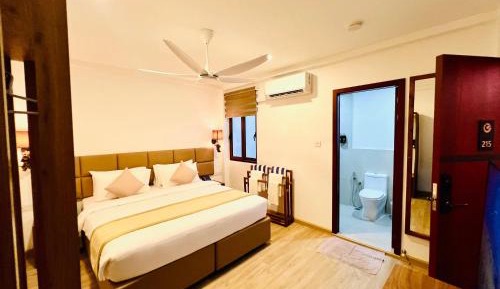 Deluxe Double or Twin Room