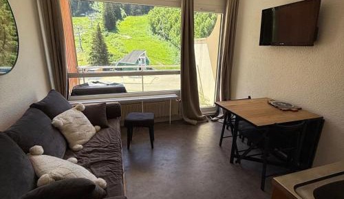 Apartment (4 Adults)