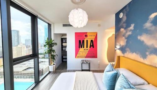 Two-Bedroom Apartment with Bay View
