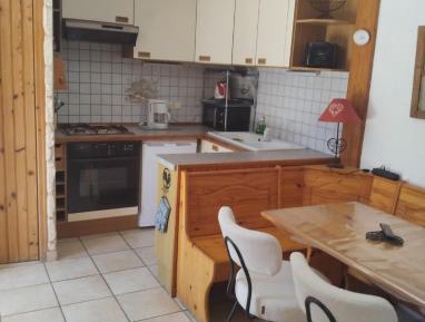 Studio Apartment