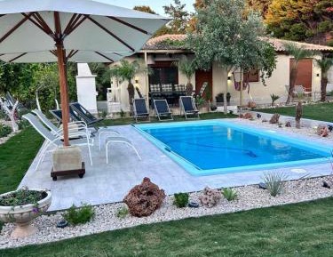 Villa with Garden View
