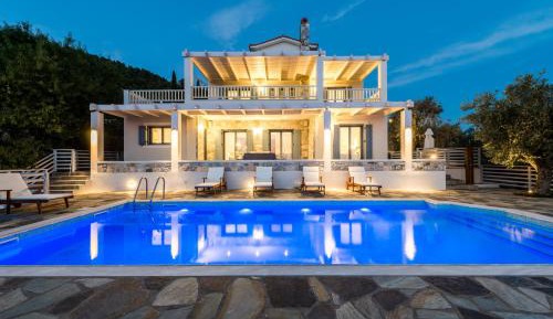 Deluxe Villa