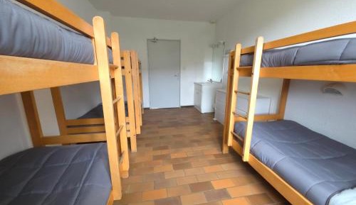Bed in 6-Bed Mixed Dormitory Room