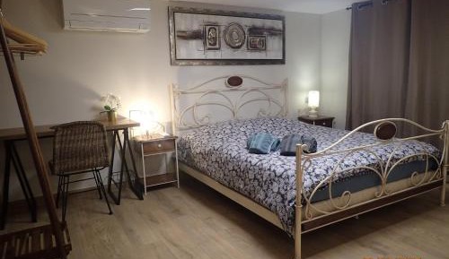 Double Room with Private Bathroom