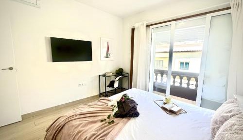 Apartment with Balcony