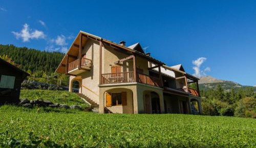 One-Bedroom Chalet