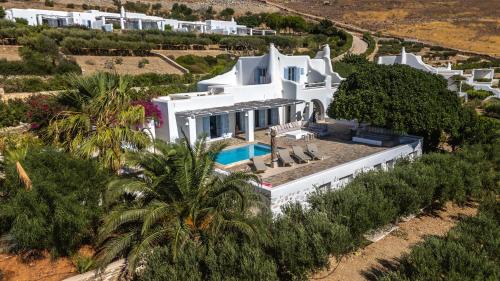 Villa with Sea View