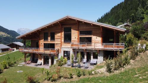 Superior Chalet