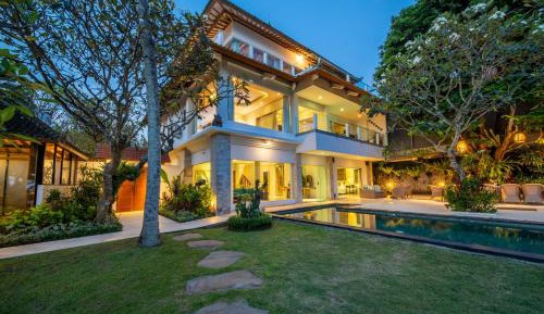 Deluxe Villa