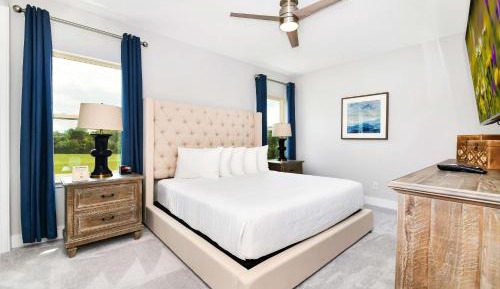 Three-Bedroom Townhouse
