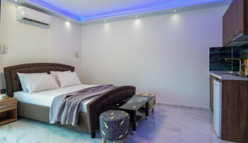 Triple Room with Terrace