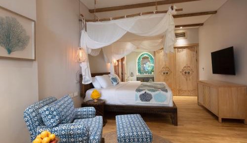 Mandira Club Suite King