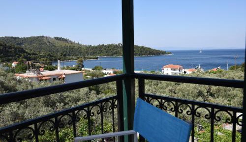 Double or Twin Room with Partial Sea View