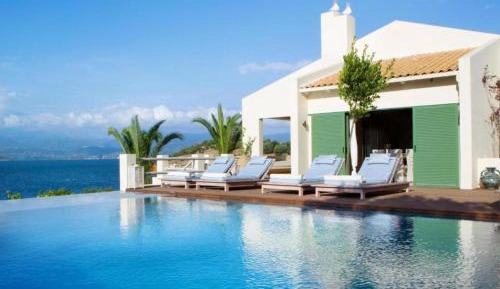 Villa - Beach Front
