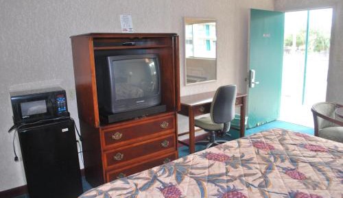 King Room - Non-Smoking