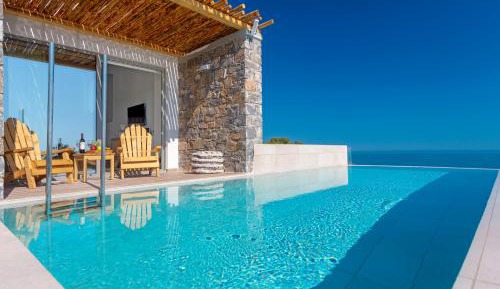 Atermono VIP Suite with Sea View & Private Pool- Split Level