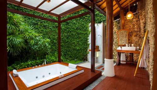 Kanaka Three-Bedroom Pool Villa with Free Daily Afternoon Tea