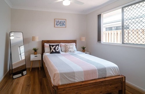 Coomera House | Cosy Home - House up to 8 Guests