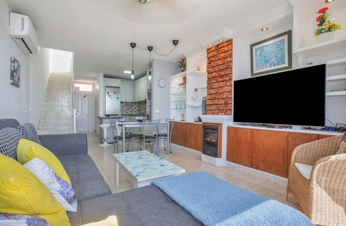 Las Caletillas Apartment | Vacation Apartment 'Balcón Atlantida' with Sea View, Wi-Fi and Air Conditioning