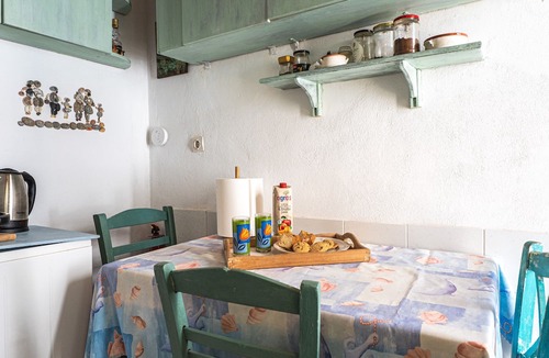 Lefkes Apartment | Traditional Art House - Lefkes by MPS–Ground Floor
