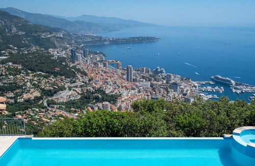 La Turbie Villa | Elegant classic villa perched above Monaco