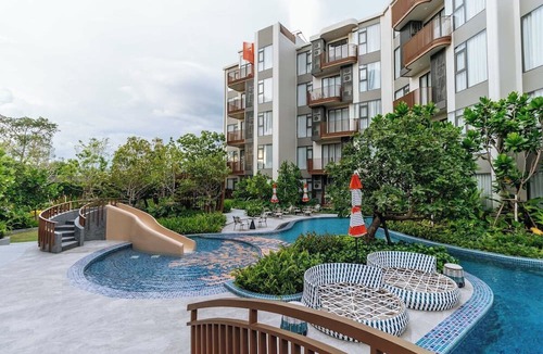 Laguna Apartment | Relaxing by Boat Avenue-Bangtao Beach-CanvasC294