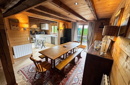 Saint-Jean-dʼAulps Ski Chalet | Chalet St Bernard - St Jean D'aulps