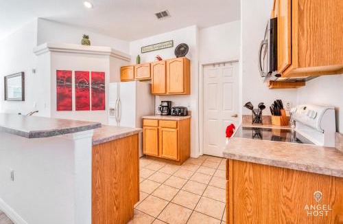 Vizcay House | Lovely Home Near Disney with Pool, Spa & Game Room