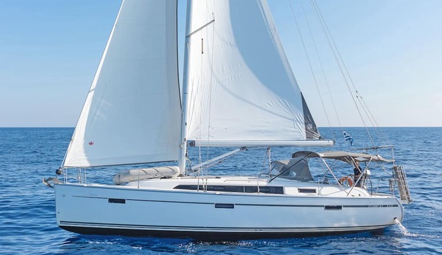 Sun-Kissed Sailing Adventure in the Sporades Islands from Volos, Thessaly