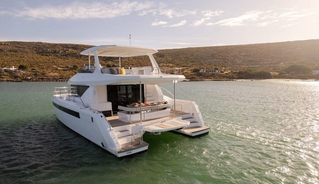 Sun-Kissed Sailing Adventure in Provence-Alpes-Côte d'Azur
