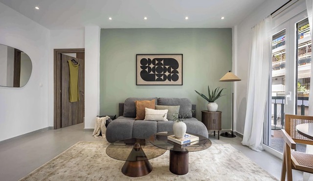 Spacious 1BR w/Balcony in Pangrati | No Elevator