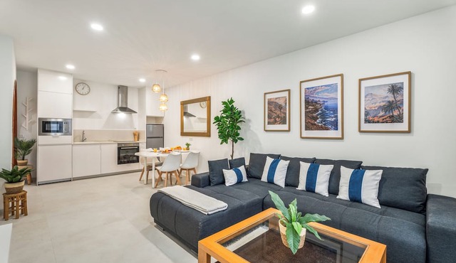 Charming Apartment in Arona Comfort and Convenience Await
